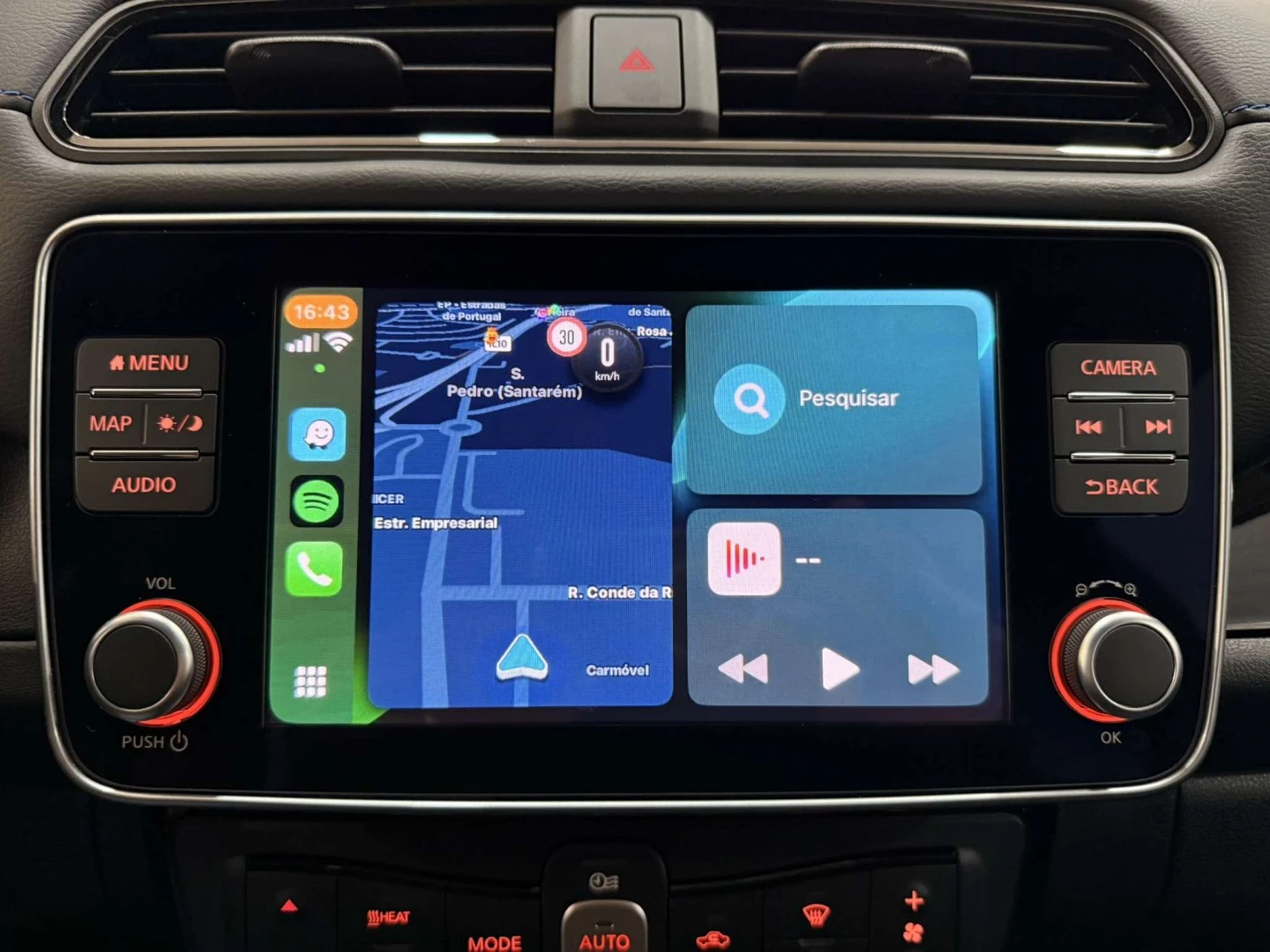 Nissan Leaf N-Connecta