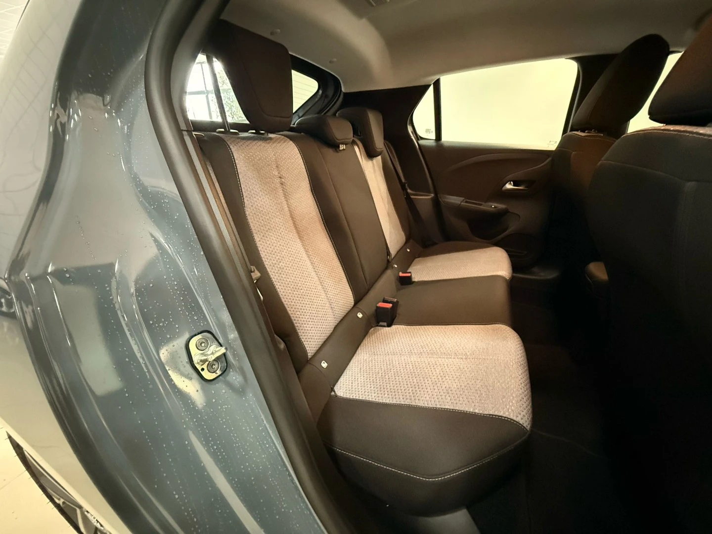 Opel Corsa 1.2 Elegance