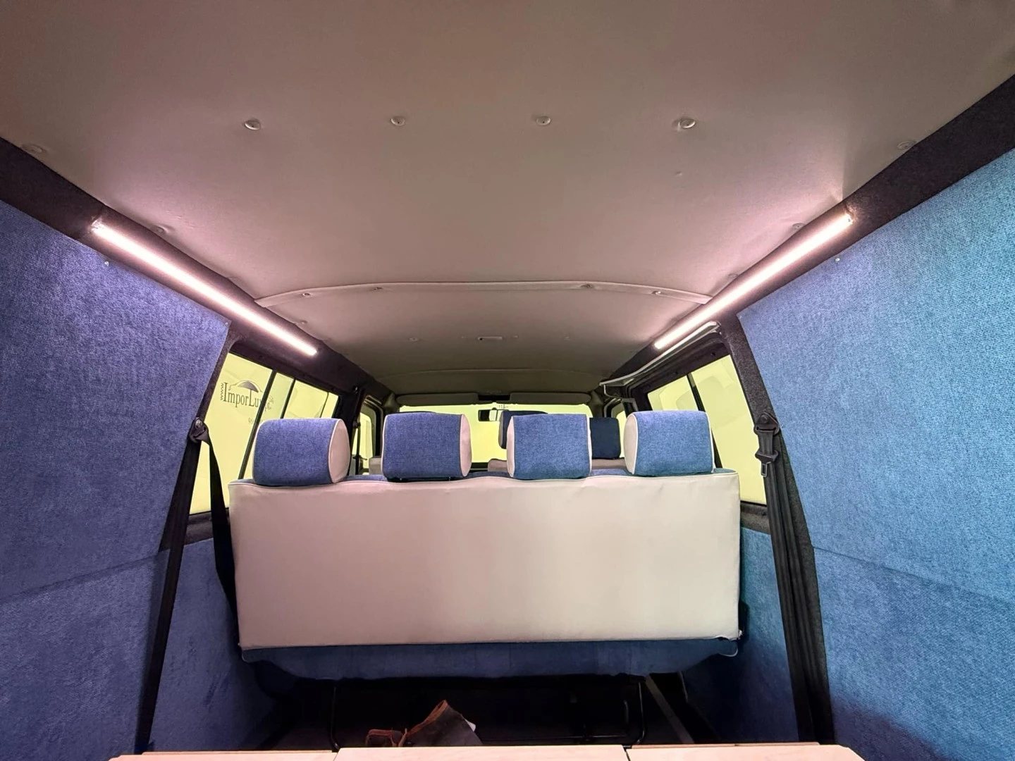 VW Transporter 2.4 D Kombi