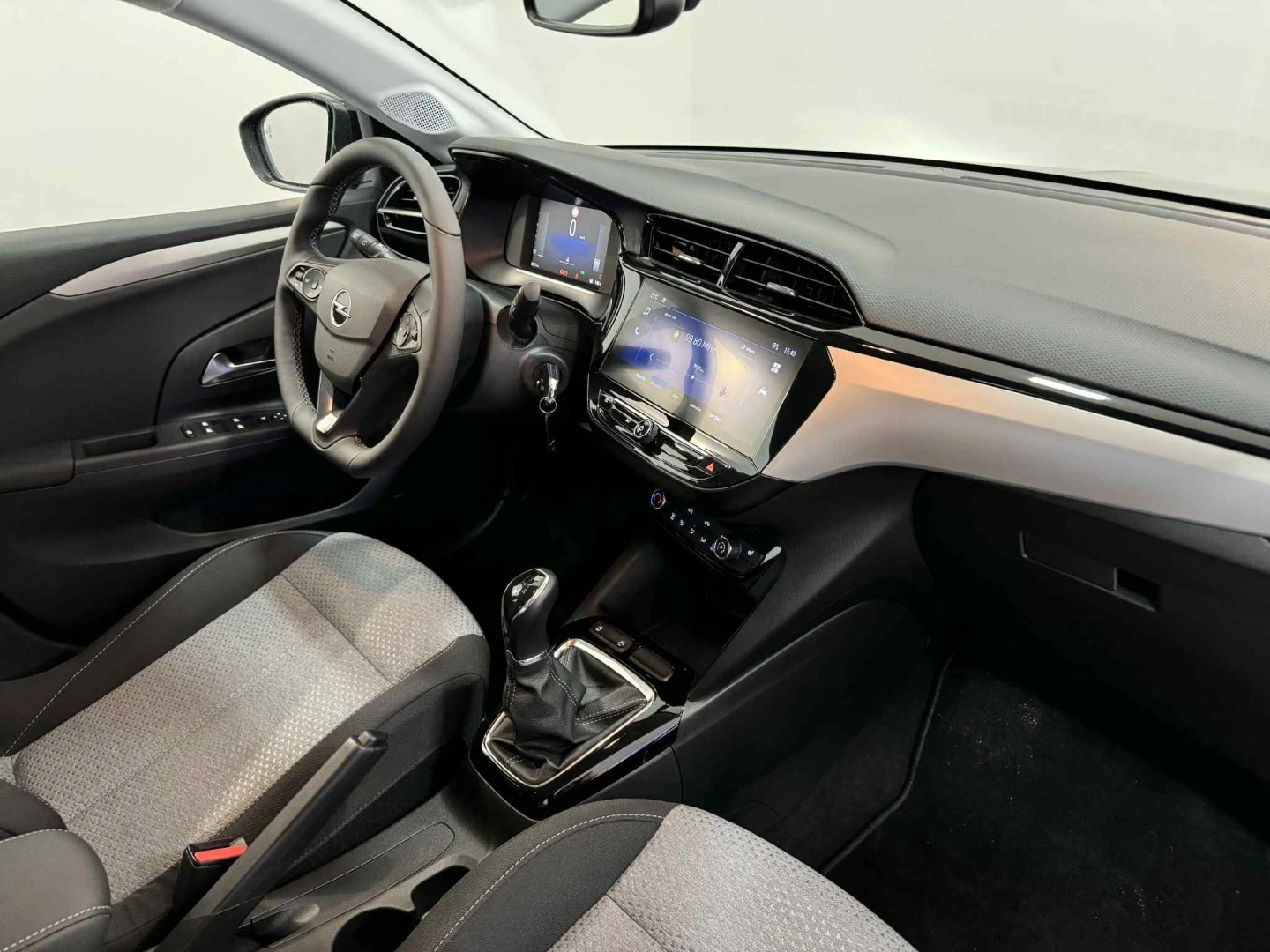 Opel Corsa 1.2 Edition