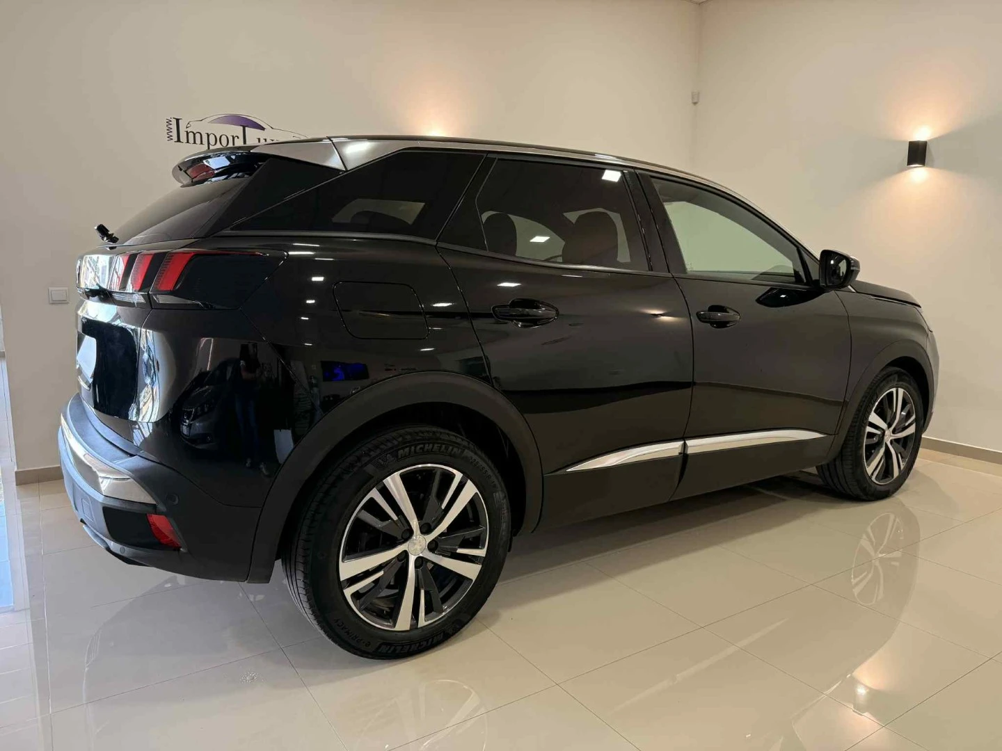 Peugeot 3008 1.5 BlueHDi Allure EAT8