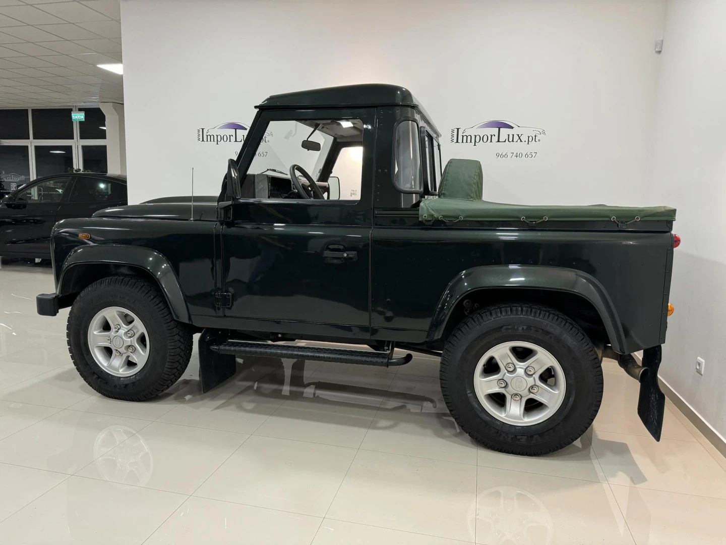 Land Rover Defender 90 SW 2.5 Td5 E