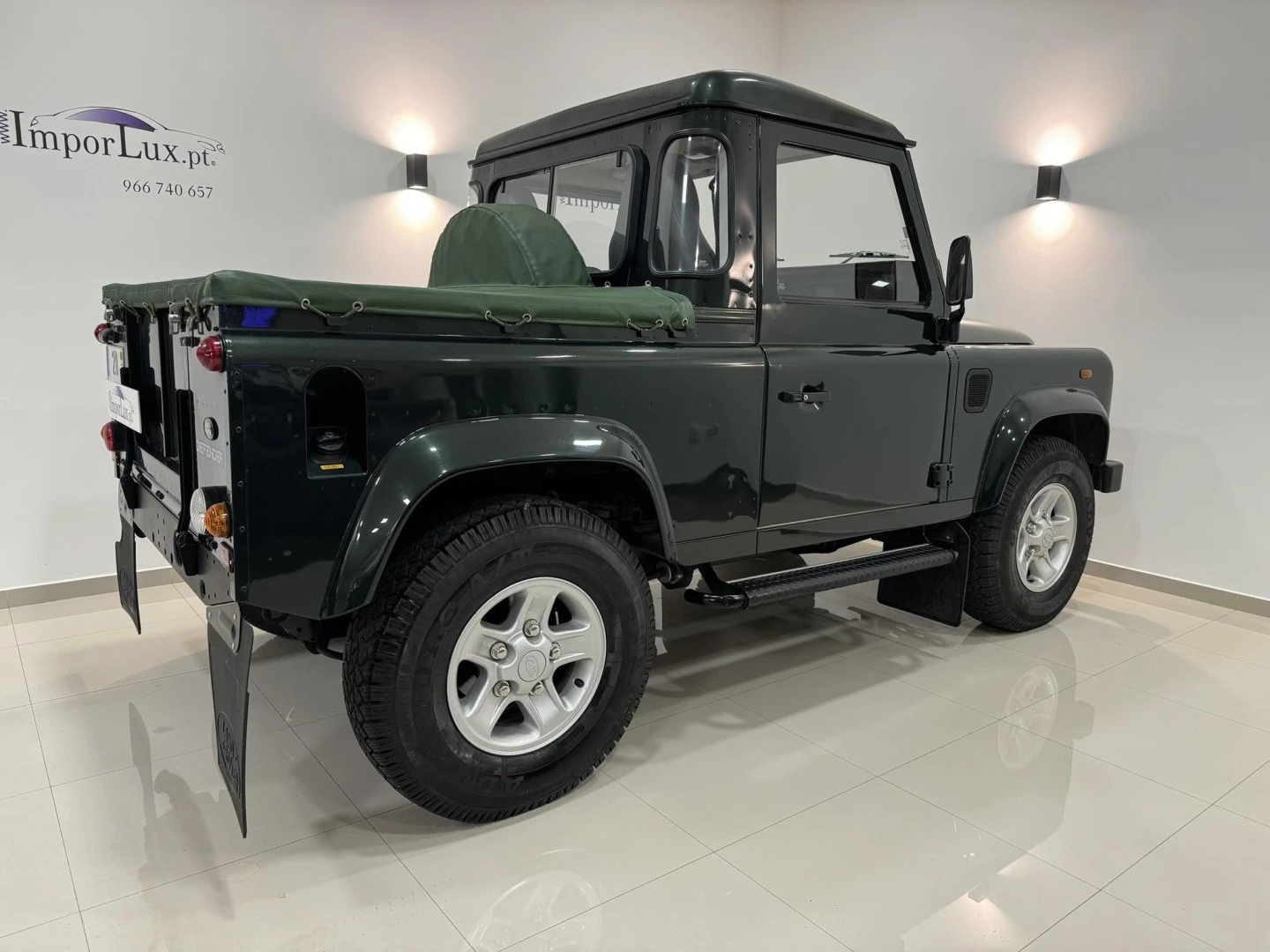 Land Rover Defender 90 SW 2.5 Td5 E