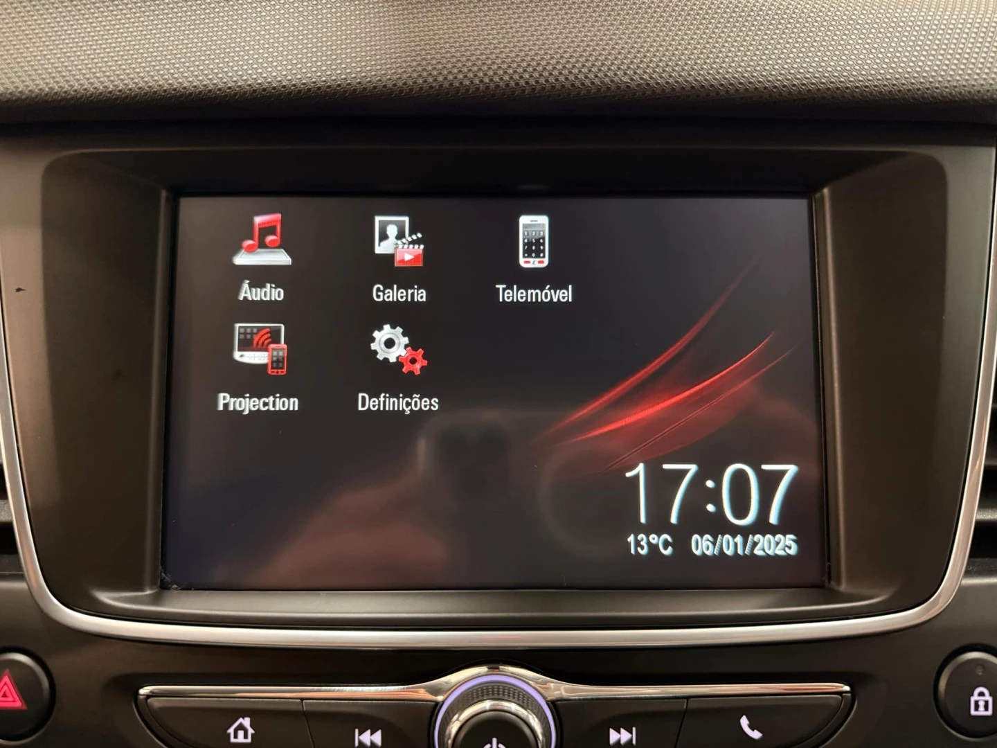 Opel Crossland 1.2 Business Edition