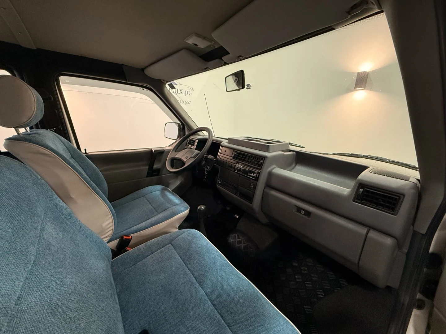 VW Transporter 2.4 D Kombi