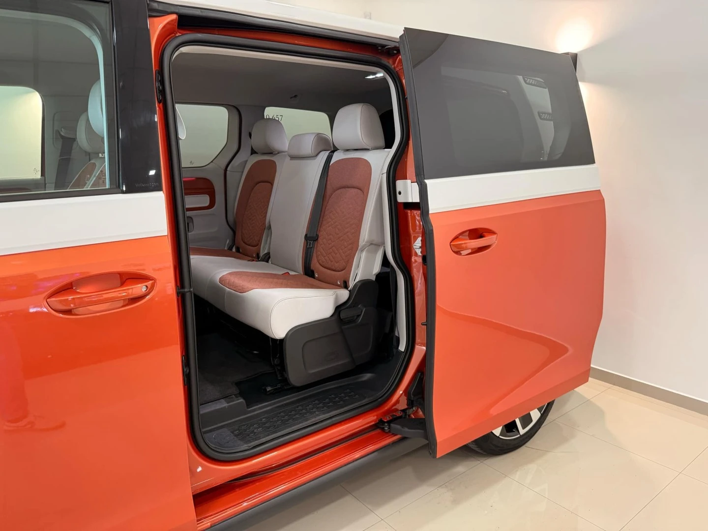 VW ID.Buzz Pro