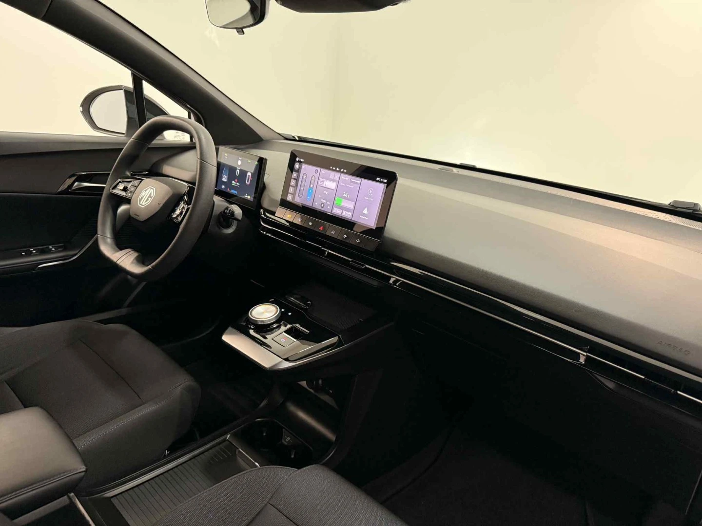MG MG4 51 kWh Standard