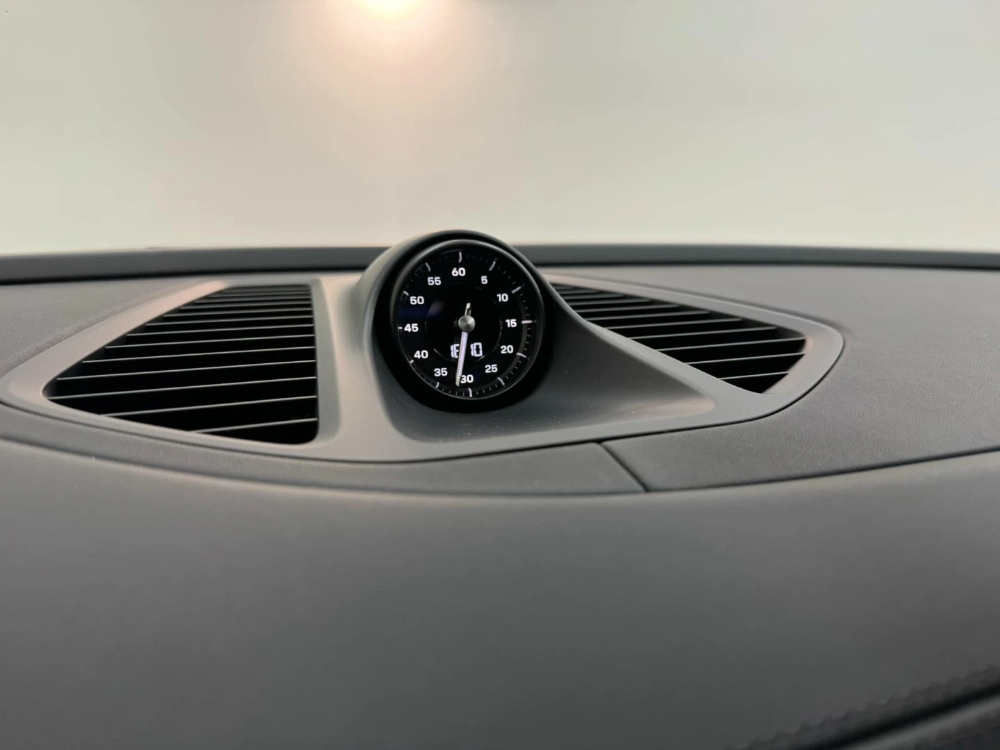 Porsche Macan Electric 4