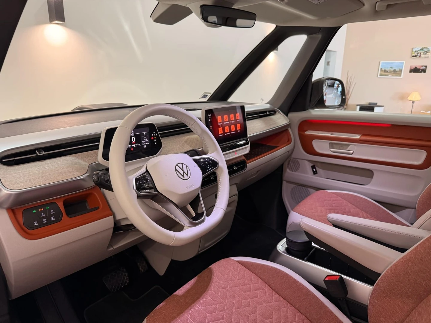VW ID.Buzz Pro