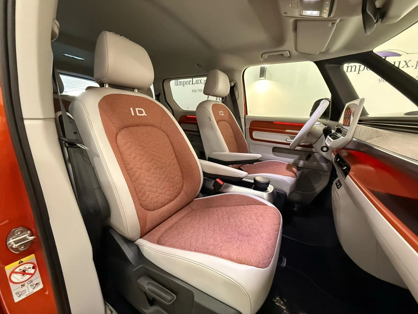VW ID.Buzz Pro