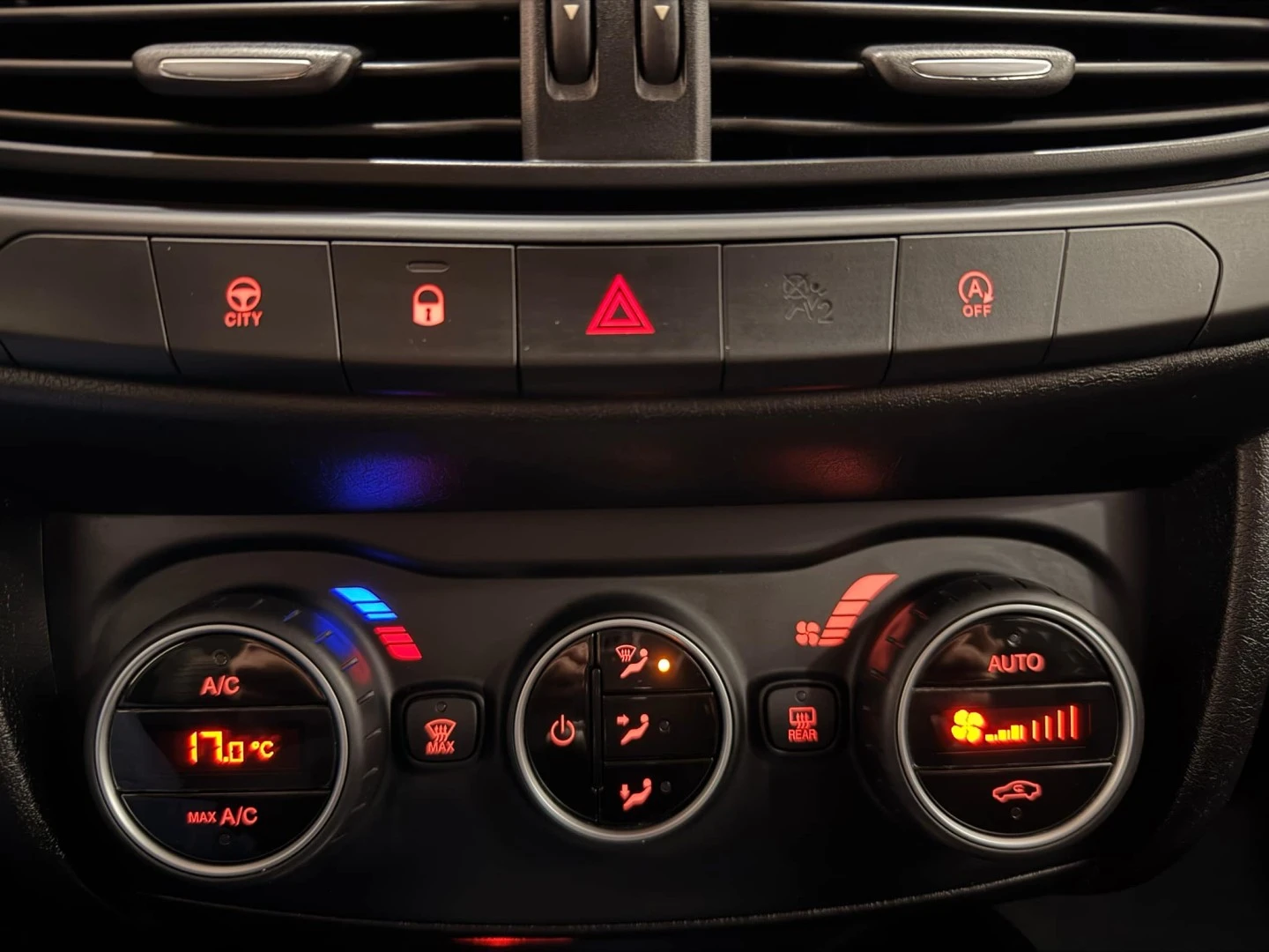 Fiat Tipo Station Wagon 1.6 M-Jet Lounge