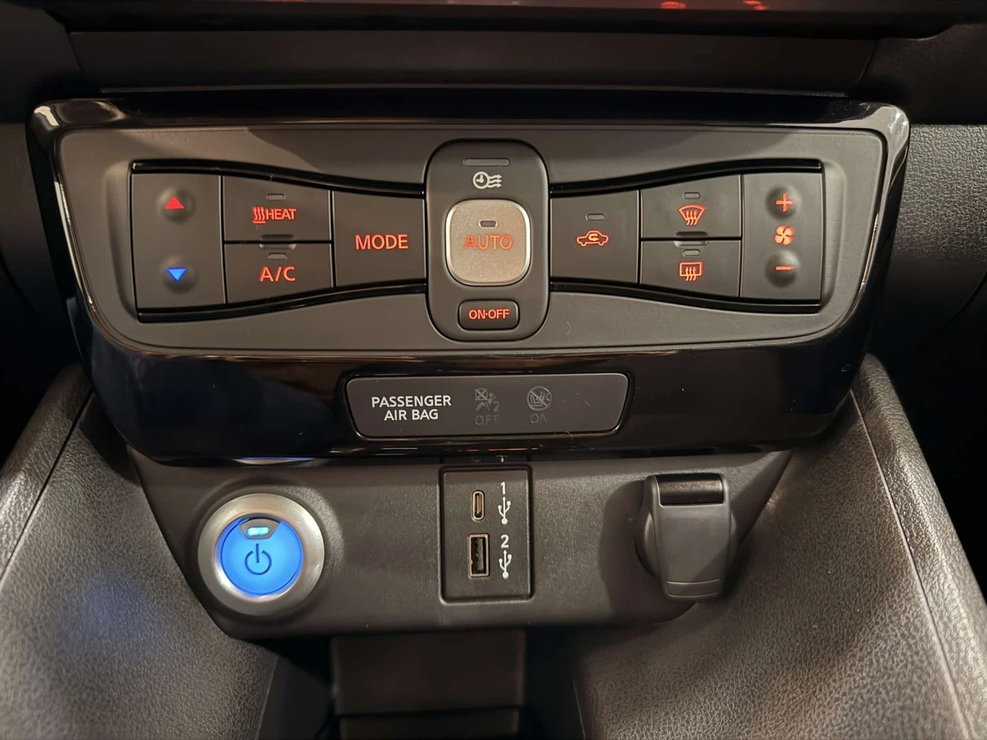 Nissan Leaf N-Connecta