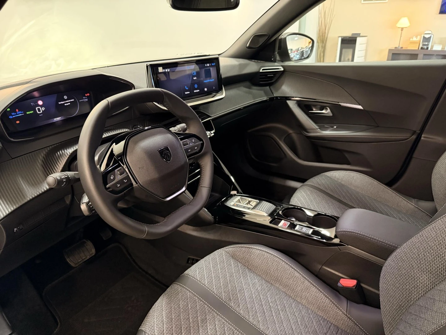 Peugeot e-2008 54 kWh Allure