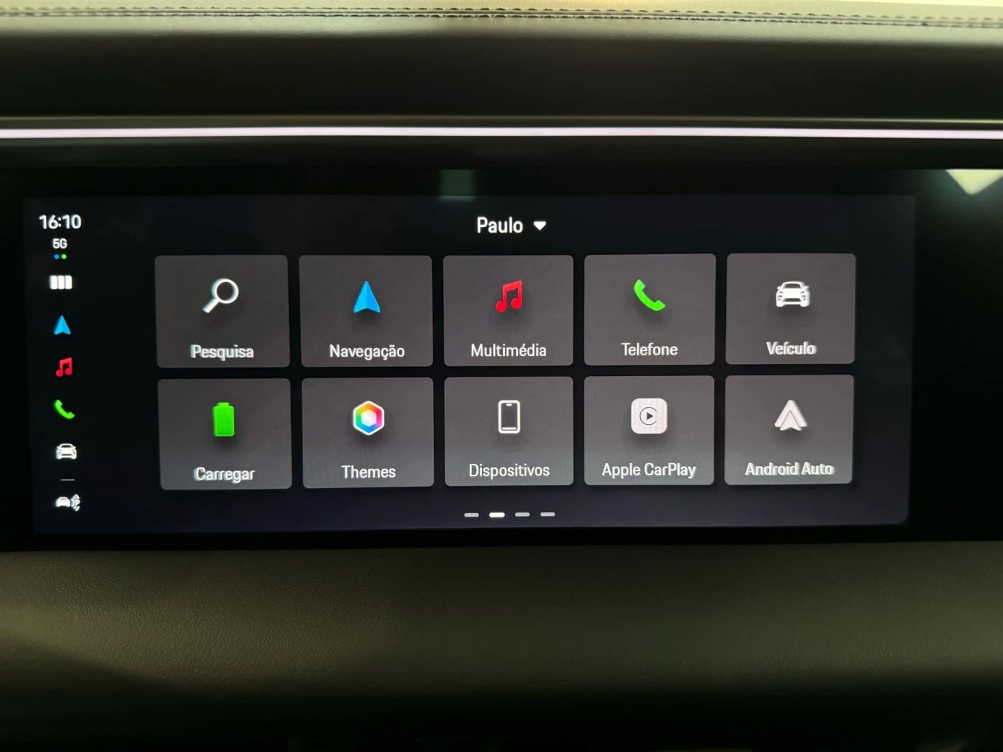 Porsche Macan Electric 4