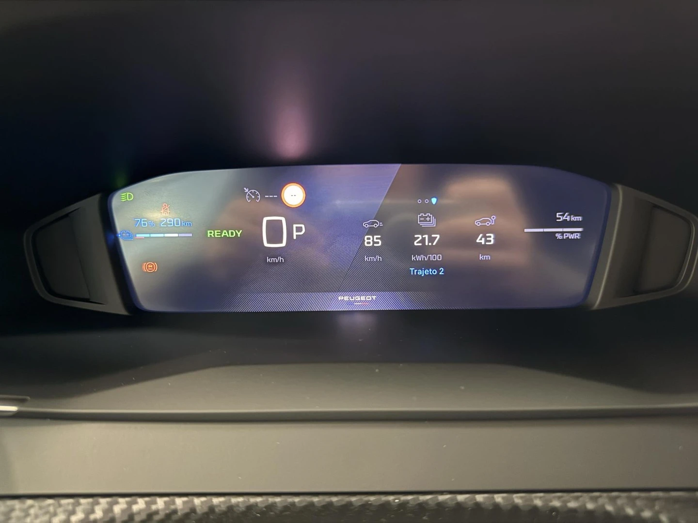 Peugeot e-2008 54 kWh Allure