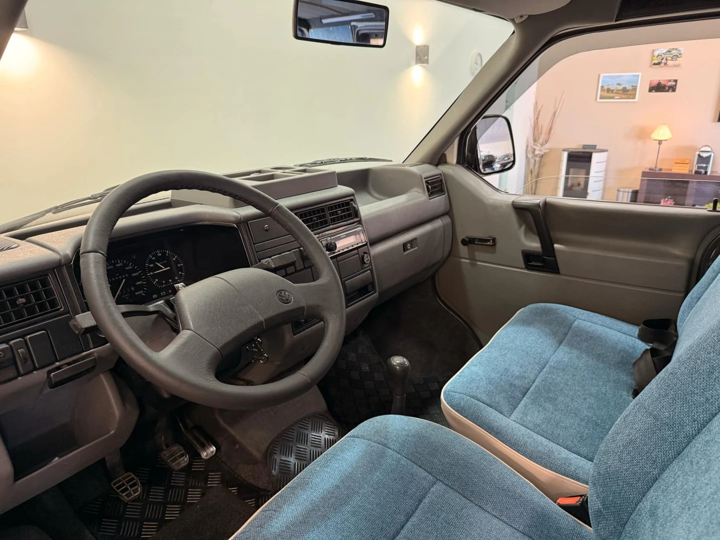 VW Transporter 2.4 D Kombi
