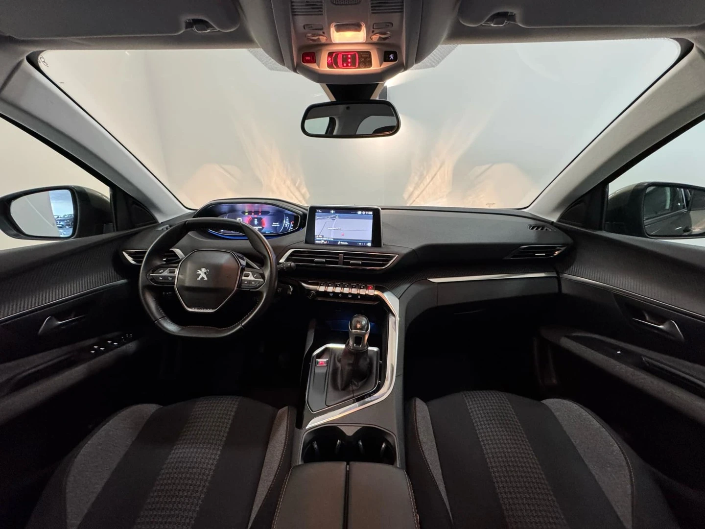 Peugeot 3008 1.5 BlueHDi Active