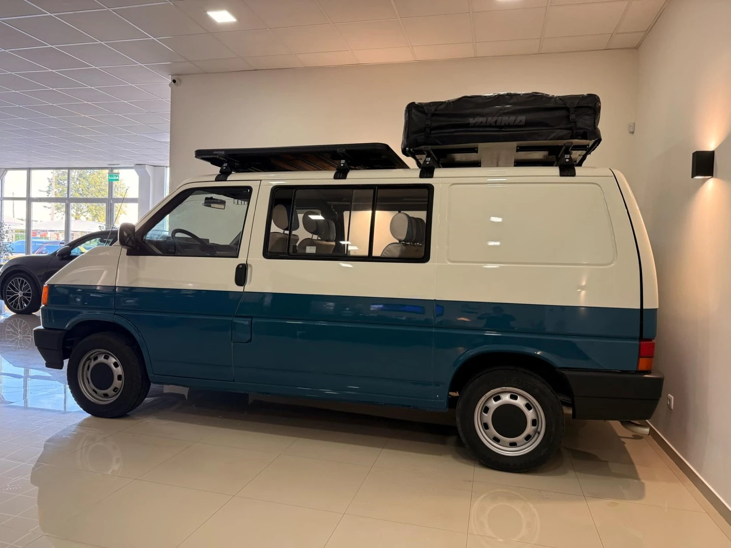 VW Transporter 2.4 D Kombi