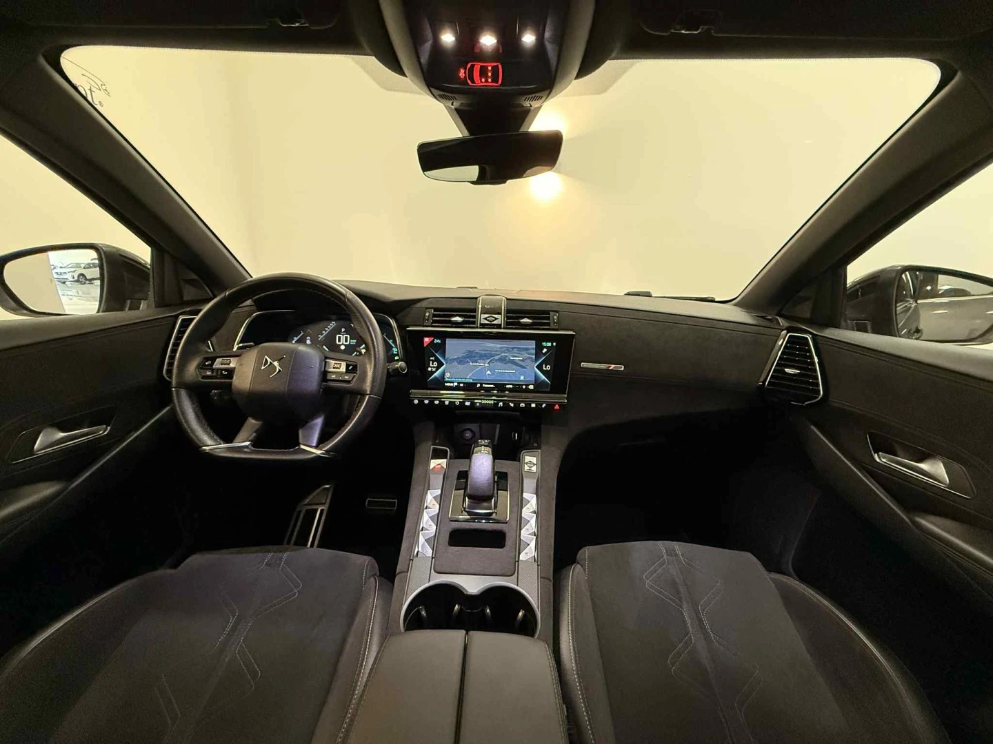 DS DS7 Crossback E-Tense Performance Line EAT8