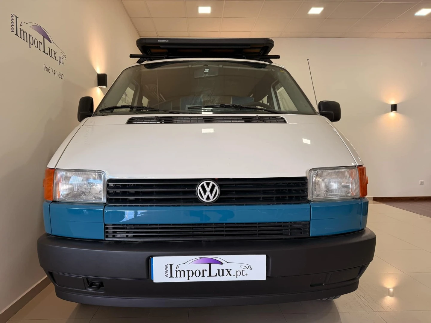 VW Transporter 2.4 D Kombi