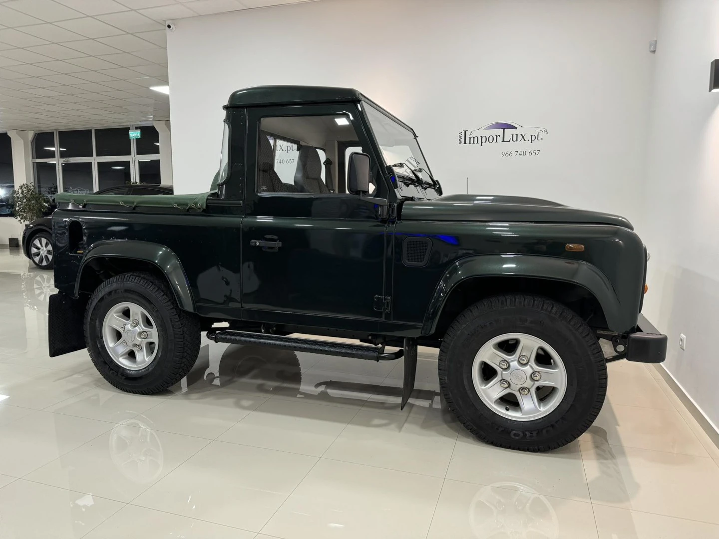 Land Rover Defender 90 SW 2.5 Td5 E