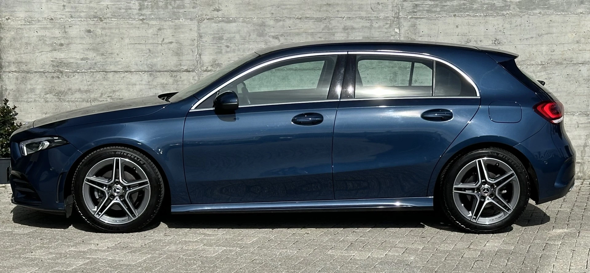 Mercedes-Benz A 160 AMG Line