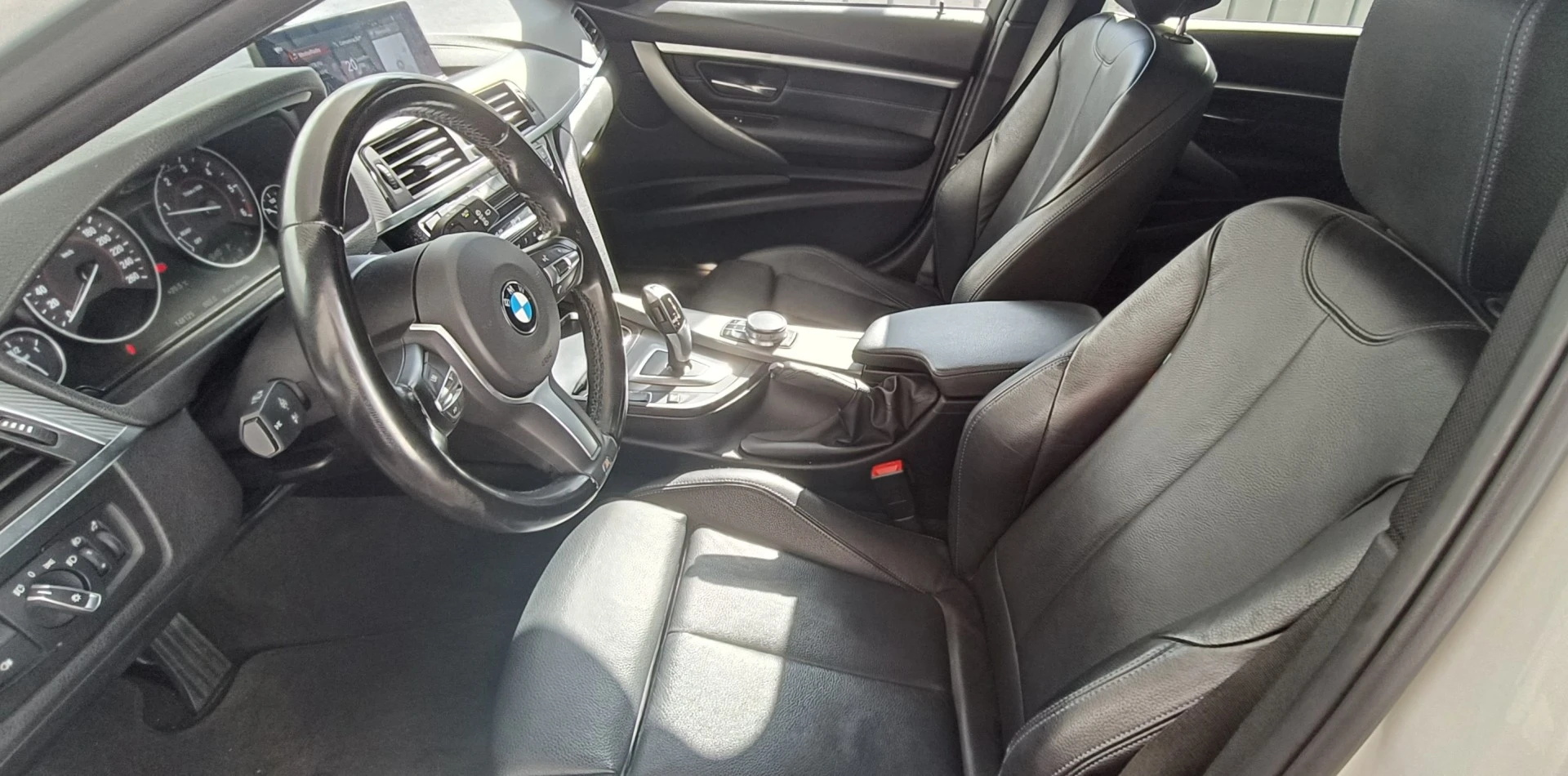 BMW 318 d Touring Pack M Auto