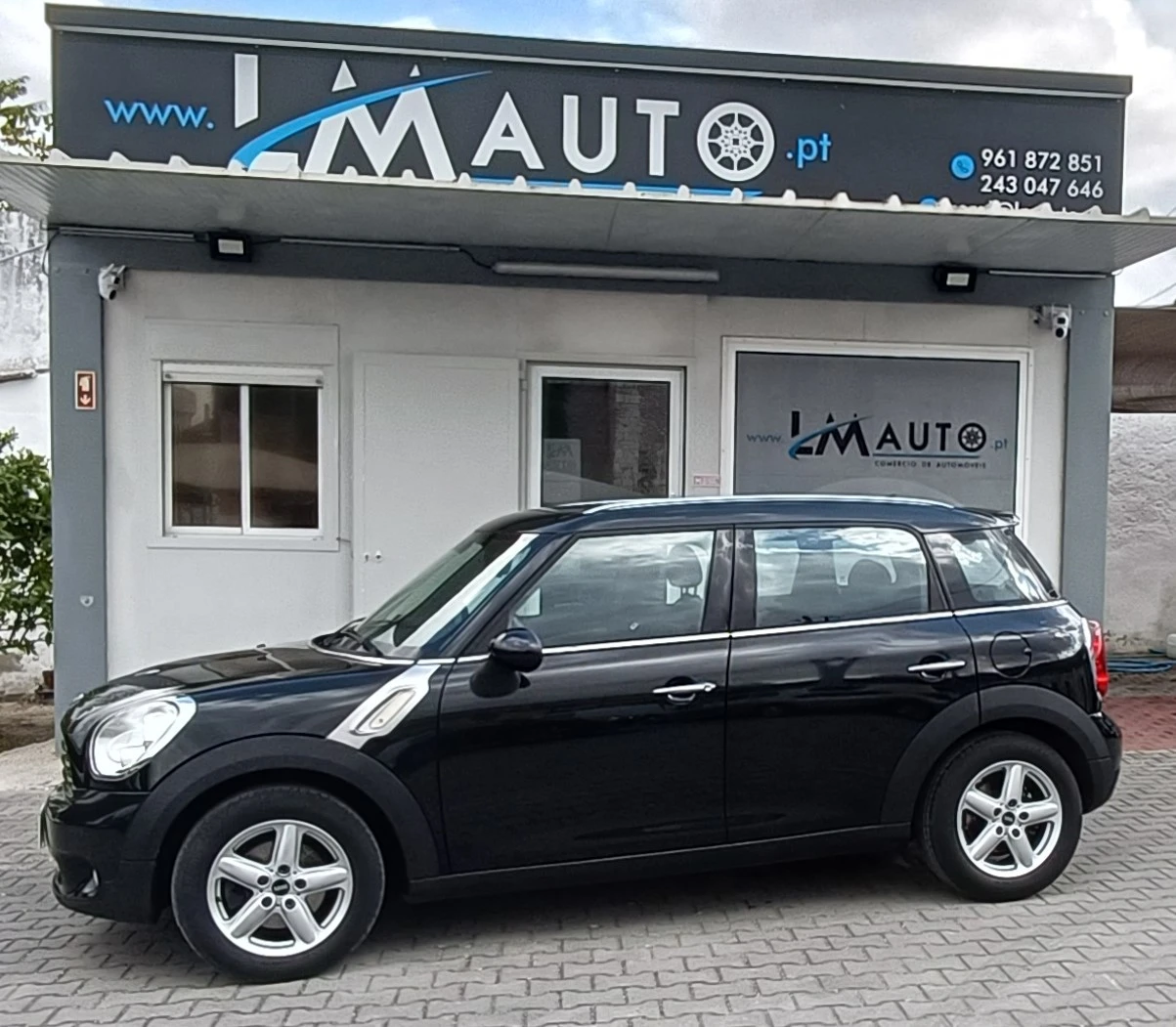 MINI Countryman One D