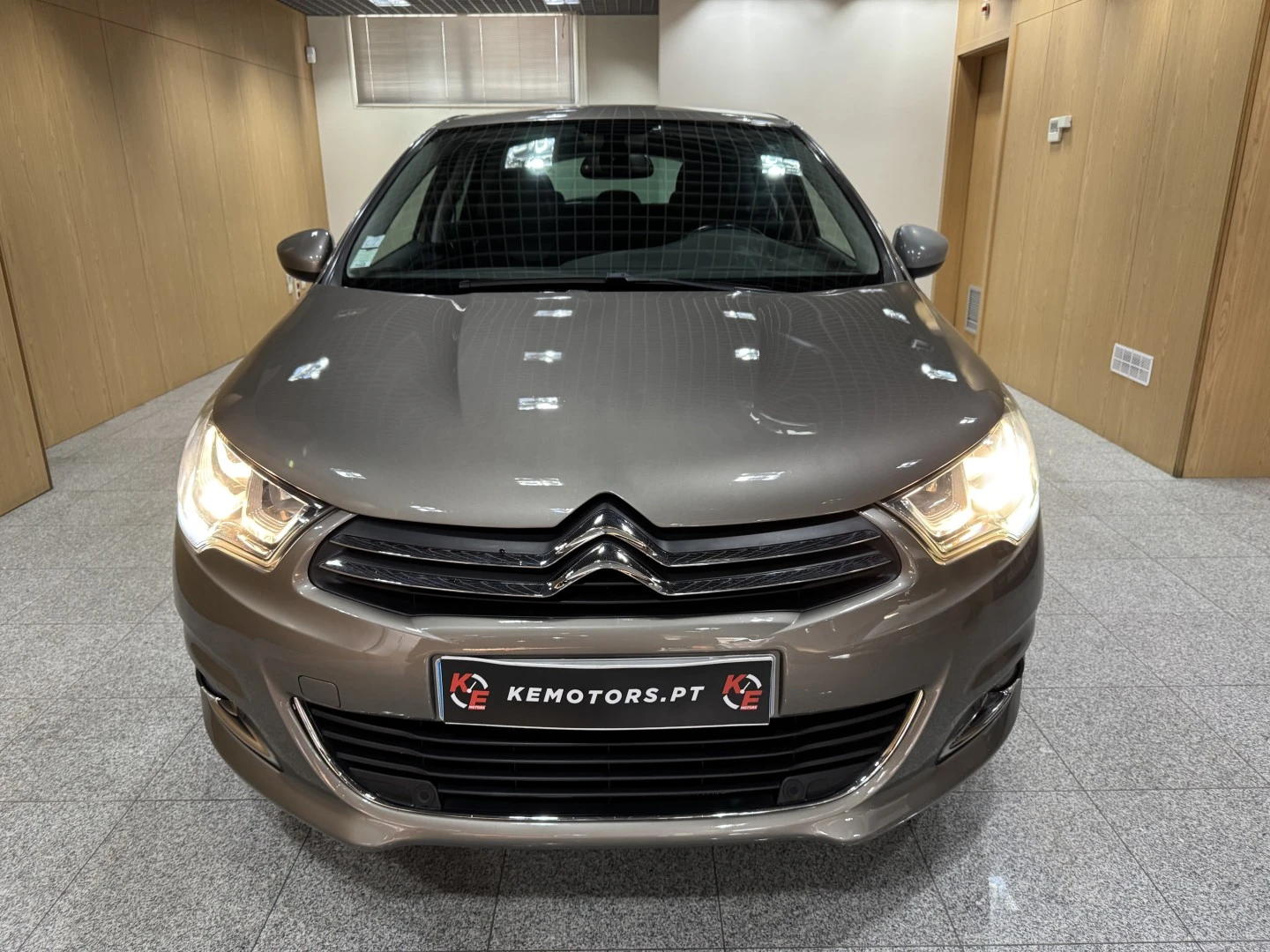 Citroën C4 1.6 BlueHDi Shine EAT6