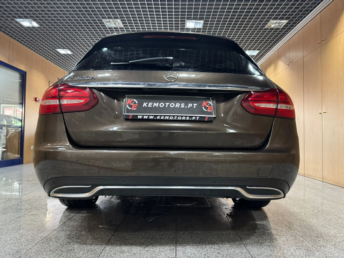Mercedes-Benz C 300 BlueTEC Hybrid Avantgarde +