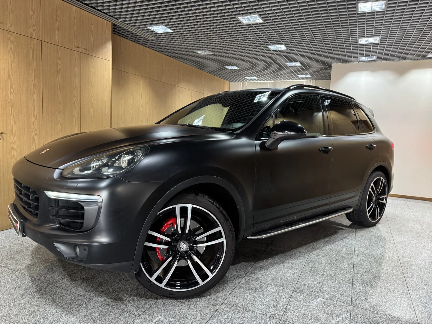 Porsche Cayenne Platinum Edition
