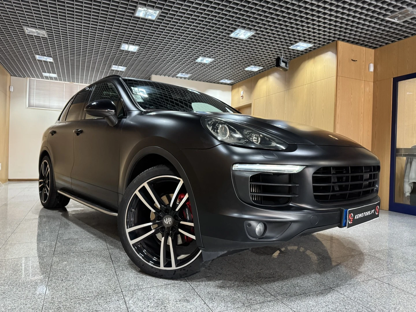 Porsche Cayenne Platinum Edition