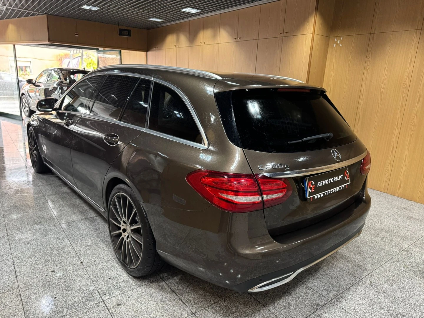 Mercedes-Benz C 300 BlueTEC Hybrid Avantgarde +