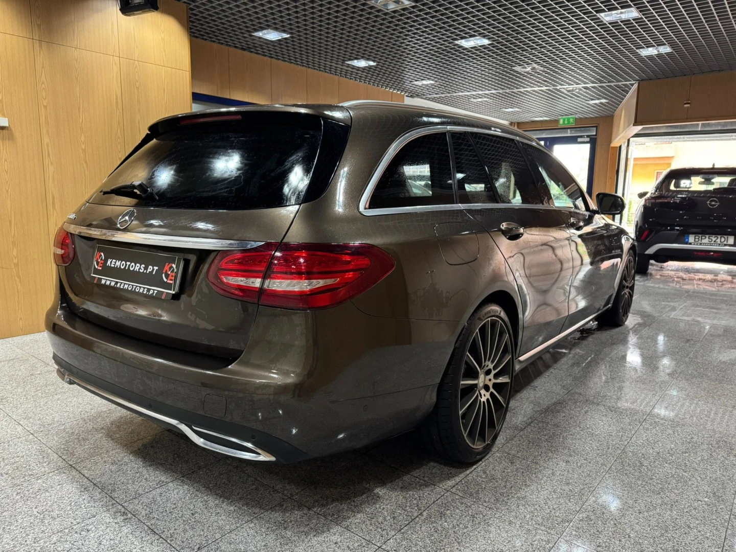 Mercedes-Benz C 300 BlueTEC Hybrid Avantgarde +