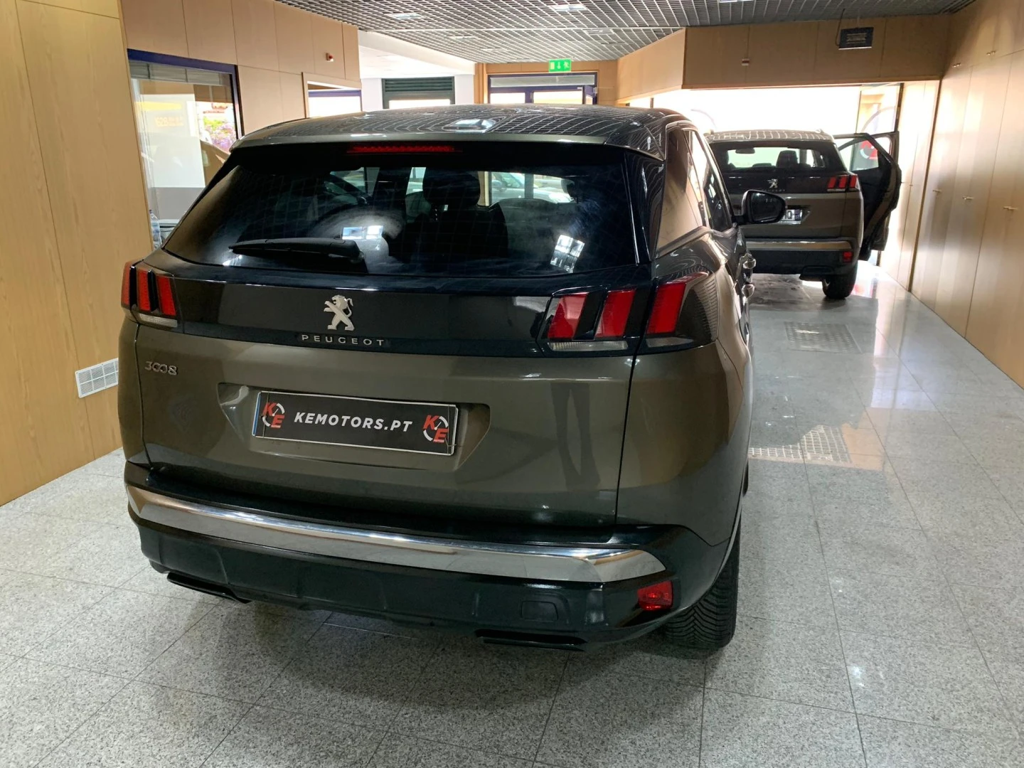 Peugeot 3008 1.5 BlueHDi Allure EAT8