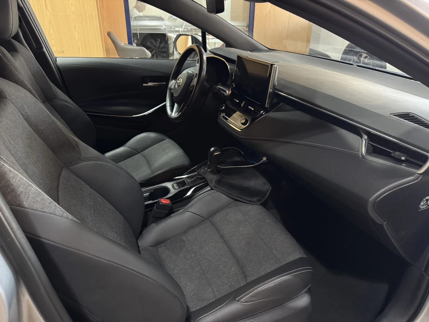 Toyota Corolla 1.8 Hybrid Comfort+P.Sport