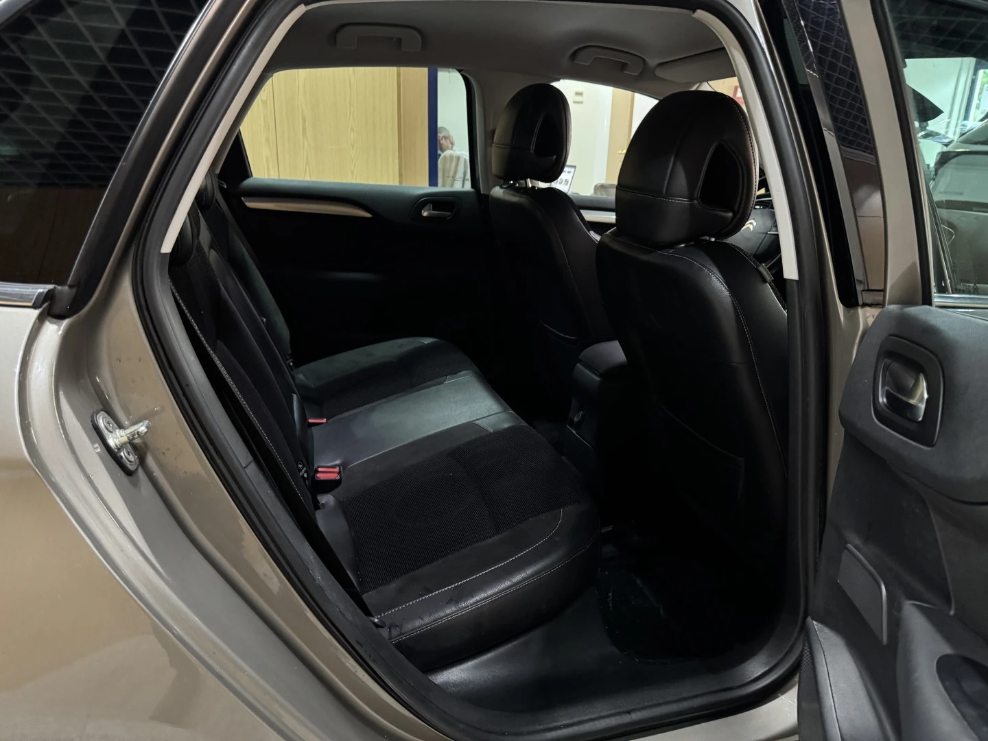 Citroën C4 1.6 BlueHDi Shine EAT6