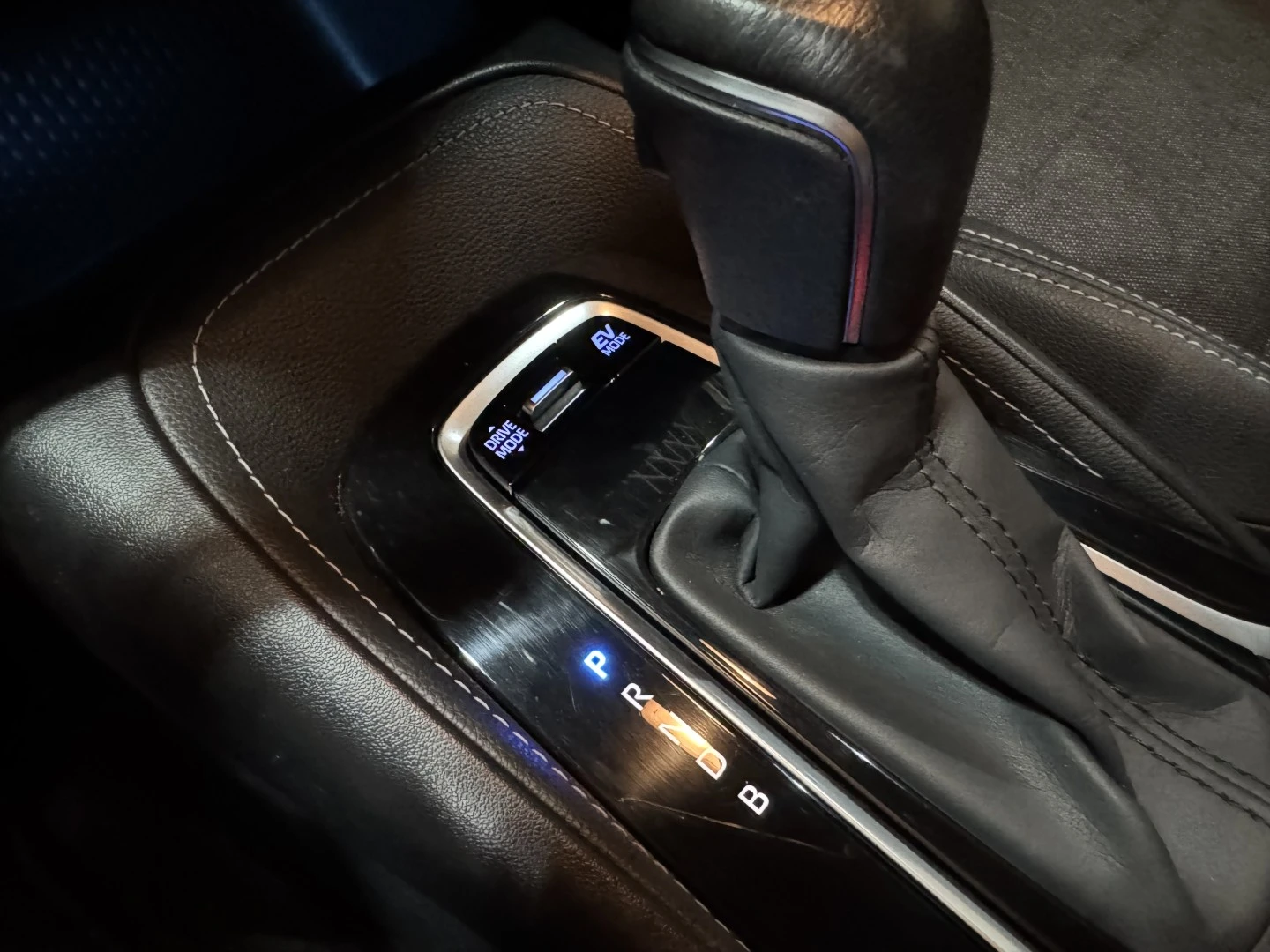 Toyota Corolla 1.8 Hybrid Comfort+P.Sport