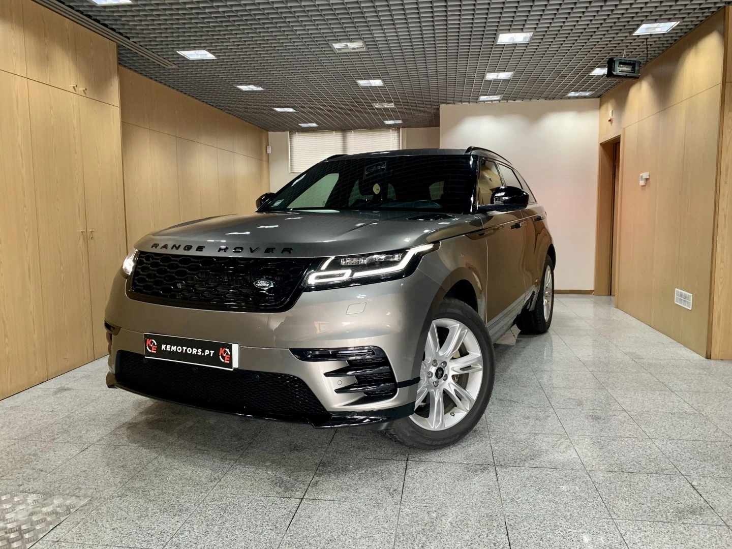 Land Rover Range Rover Velar 2.0 D R-Dynamic S