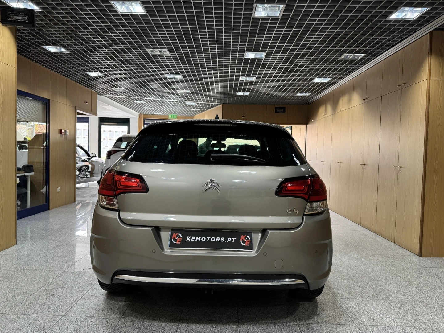Citroën C4 1.6 BlueHDi Shine EAT6