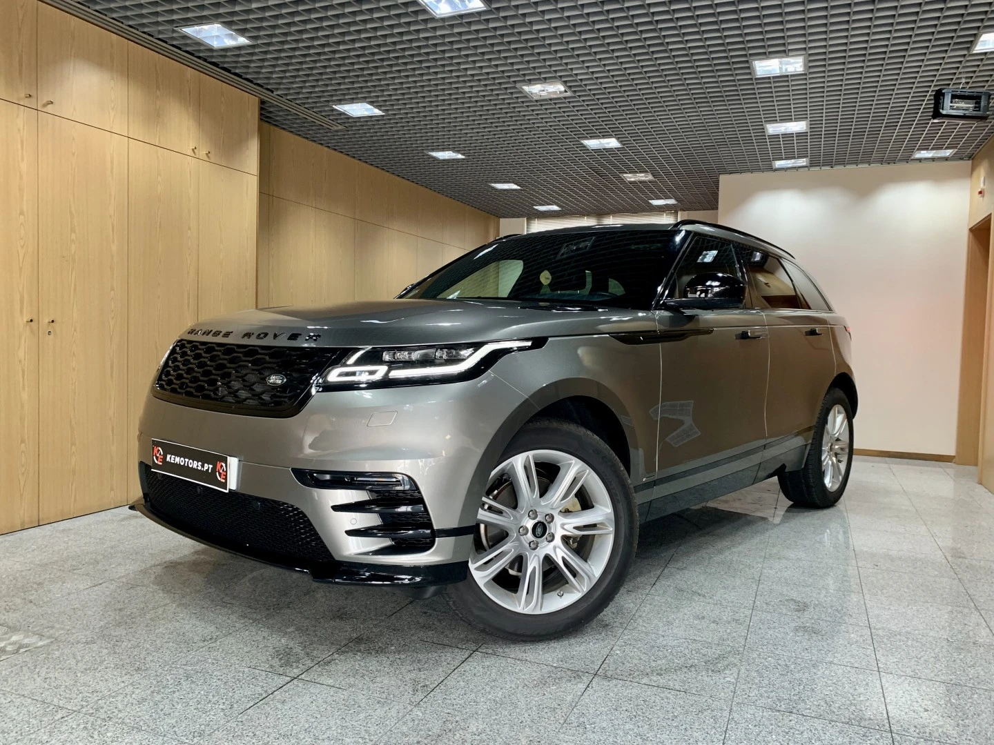 Land Rover Range Rover Velar 2.0 D R-Dynamic S