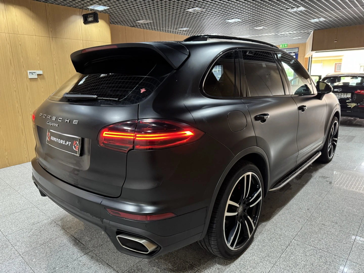 Porsche Cayenne Platinum Edition