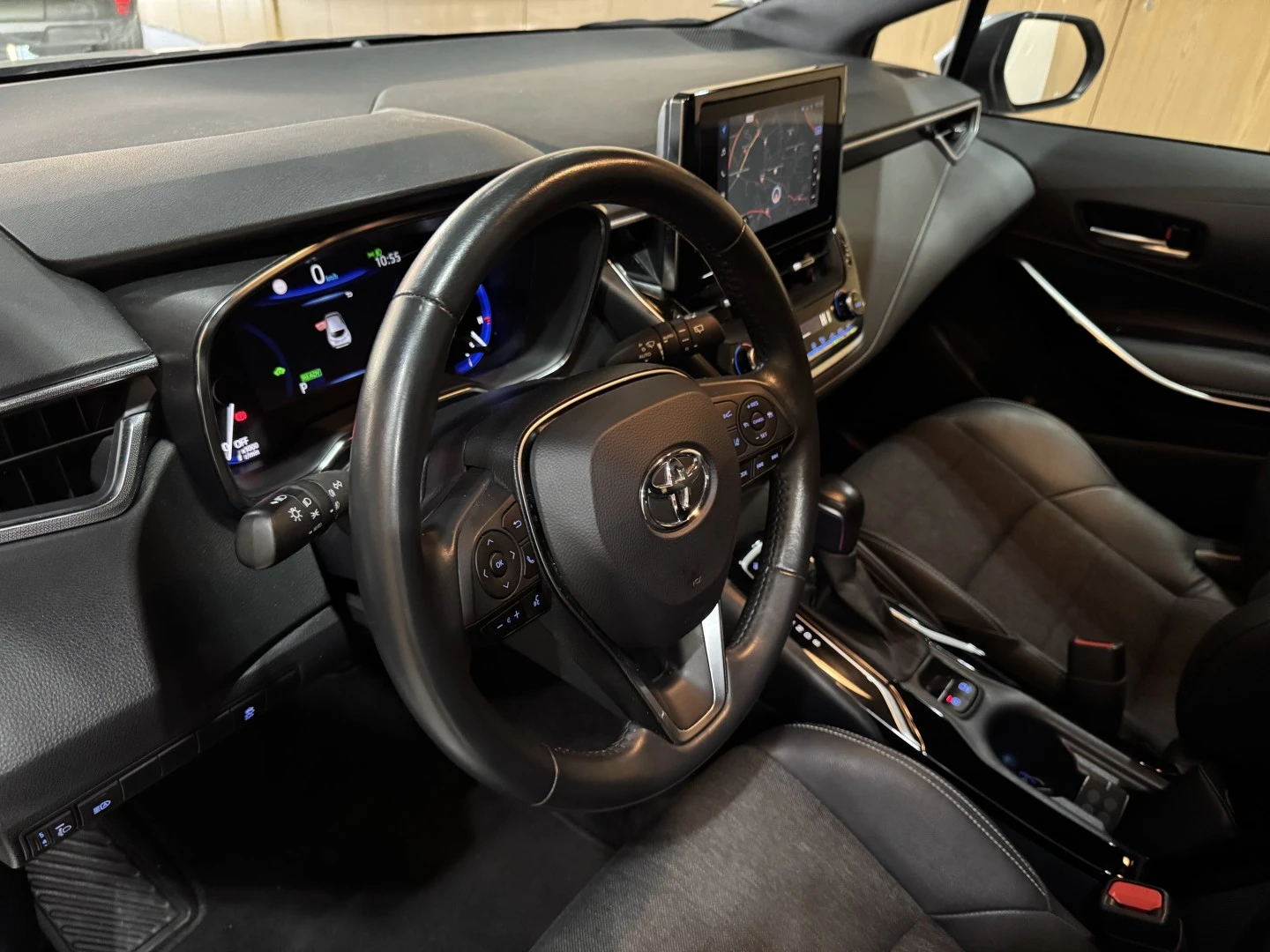 Toyota Corolla 1.8 Hybrid Comfort+P.Sport