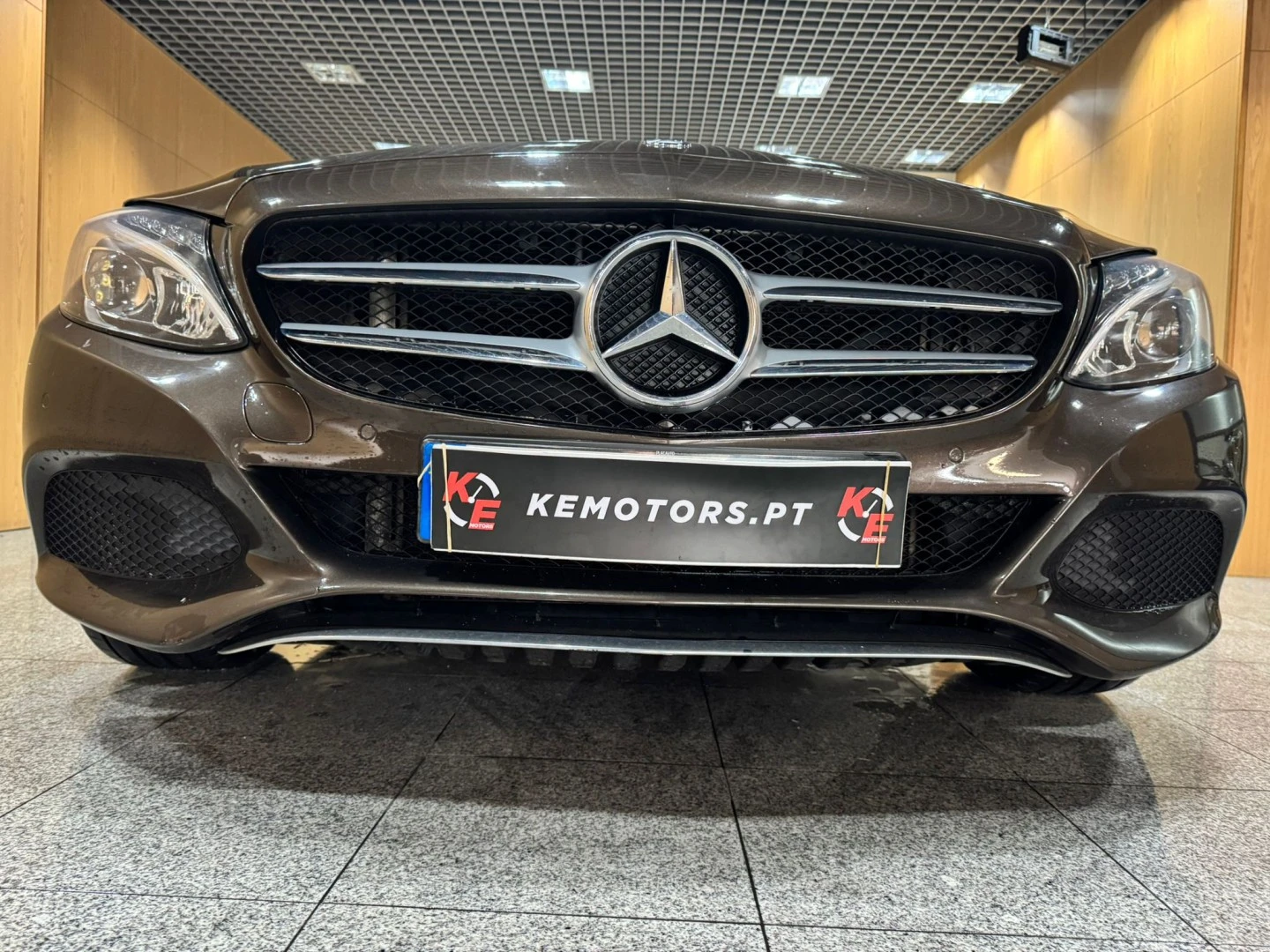 Mercedes-Benz C 300 BlueTEC Hybrid Avantgarde +