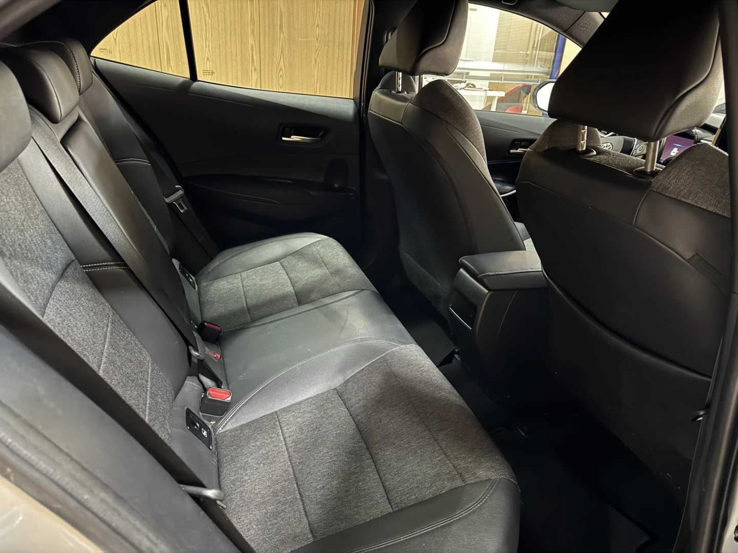 Toyota Corolla 1.8 Hybrid Comfort+P.Sport