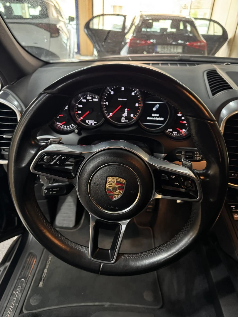 Porsche Cayenne Platinum Edition