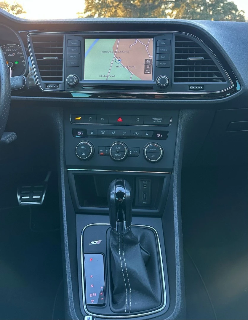 SEAT Leon ST 2.0 TSI Cupra DSG S/S