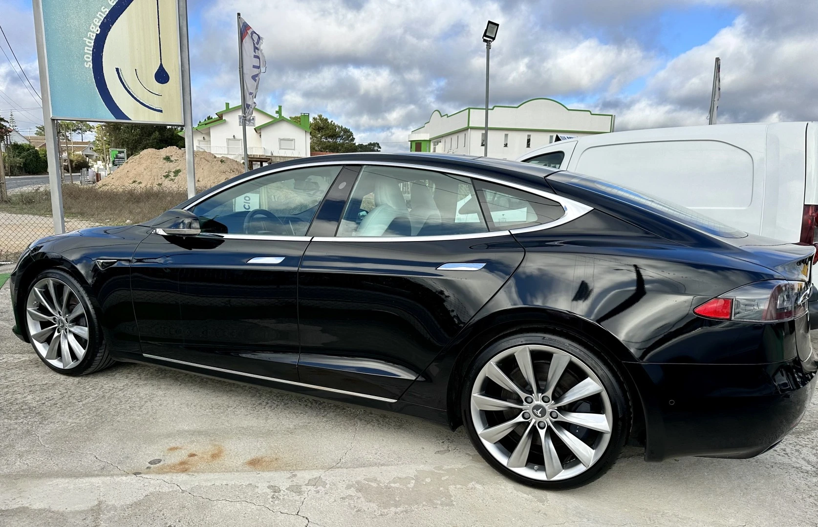 Tesla Model S 100 kWh Long Range AWD