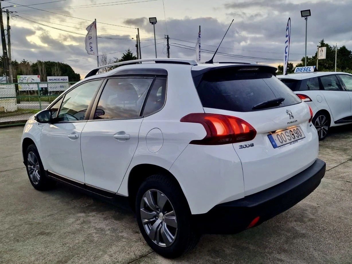 Peugeot 2008 1.2 PureTech Style