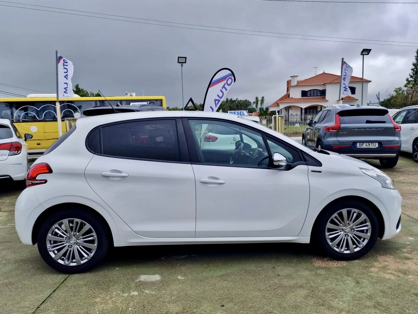 Peugeot 208 1.5 BlueHDi Signature